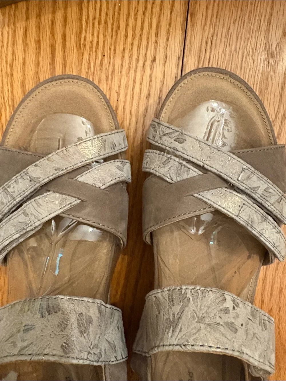 Clarks Taupe/Beige Wedge Sandals